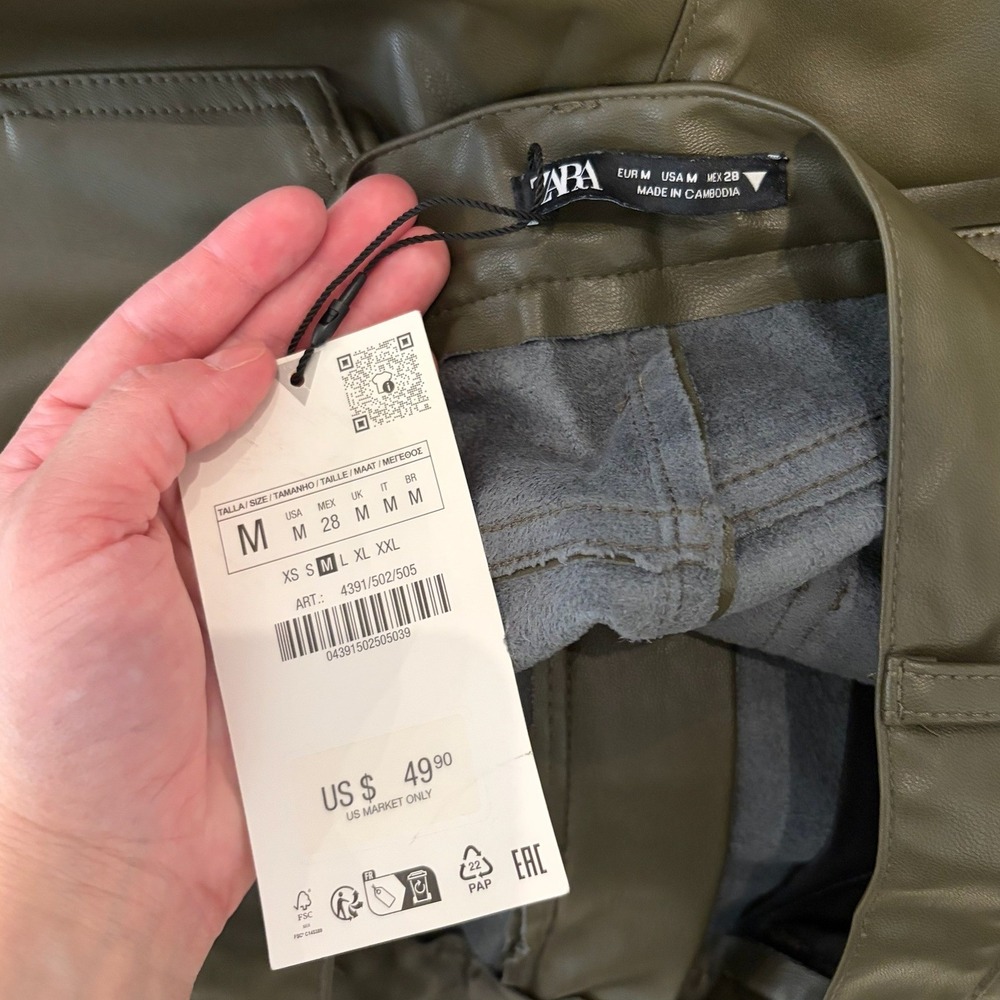 NEW Zara Olive Green Faux Leather Straight Leg High Rise Pants MEDIUM - Picture 4 of 6